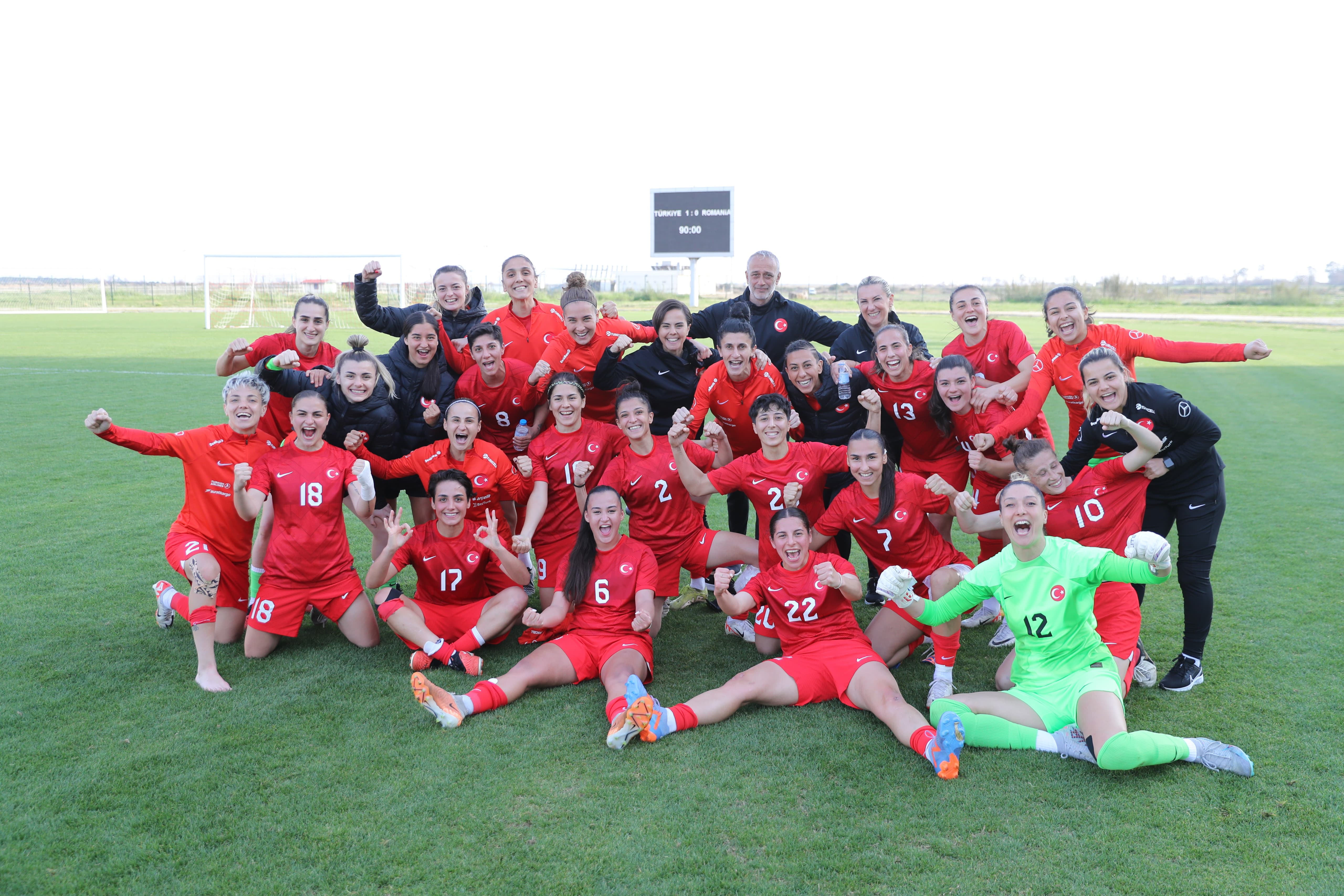 A Milli Kadın Futbol Takımı, Romanya'yı 1-0 mağlup etti