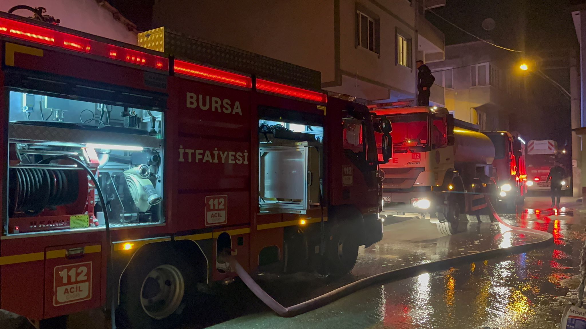 Bursa'da tek katlı evde yangın